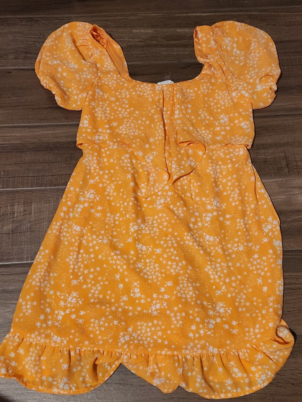Lady Orange Floral Puff-Sleeve Dress